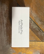 Apple Airpods Pro (free delivery)