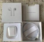 New - Apple Airpods 2nd Generation with Earphone Earbuds & Wireless charging Box