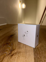 Apple AirPods Pros 2nd Generation