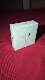 Apple Airpods (2nd Gen)