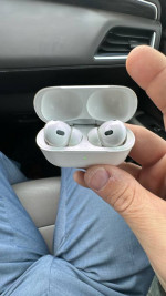 Apple airpods