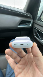 Apple airpods
