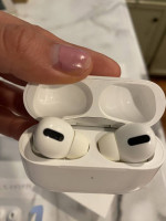 Airpods Pro (1st generation)