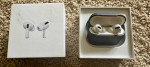 Like New Apple Airpods Pro 2