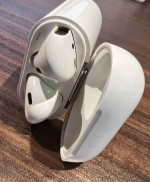 Apple AirPod RIGHT + charging case