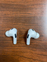 Fake AirPods Pro 2