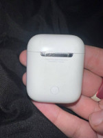 Apple airpods 2nd gen