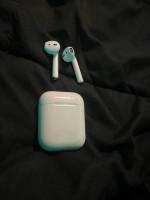 Apple airpods 2nd gen