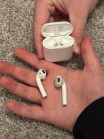 AirPods (2nd generation) (Used)