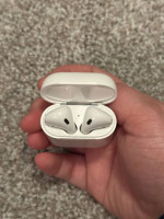 AirPods (2nd generation) (Used)