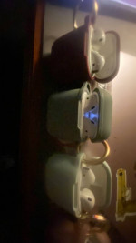 Apple airpods