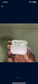 Gen 2 airpods
