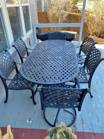 Heavy wrought aluminum patio table and 6 chairs, can deliver