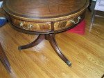 Henredon Inlaid Leather and Mahogany Table