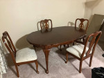 Dining room table with 4 chairs