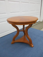 Large Ethan Allen Tripod Base Side Table