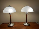 2 Table Lamps With Glass Shade