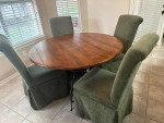 Dining Table & 4 Chairs