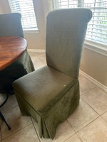 Dining Table & 4 Chairs
