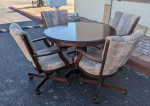 Pedestal Table with 4 Roller Chairs