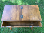 Ethan Allen Nutmeg End Table / Dough Box w Magazine Rack