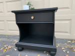 Drexel Furniture Solid Wood Single Drawer Nightstand Side Table