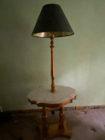 Lamp end table w/marble top