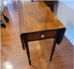DropLeaf Table