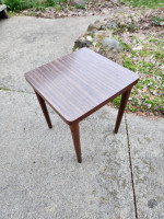 Small mcm side table (Madison-West)
