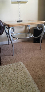Excellent Side/End Table