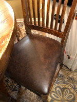 Frat House Round Breakfast Nook Table with 5 chairs