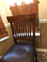 Frat House Round Breakfast Nook Table with 5 chairs