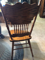 48” Round Table with 4 Chairs