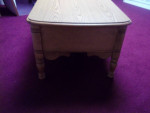 OAK COFFEE TABLE W 2 DRAWERS