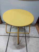 Meluvici Small side table