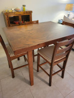 HIGH TOP TABLE & 6 CHAIRS