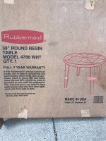 38" round resin patio table with 5 chairs