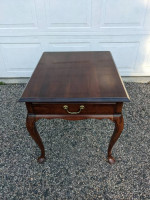 High End Hekman Queen Anne Style Side Table with Drawer