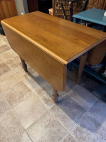 Solid oak dropleaf table and 4 upholstered chairs