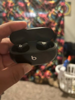 Beats Studio 3 AirPods