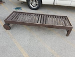 Chatham Mahogany Wheeled Single Chaise Lounger w/Slide Out Table