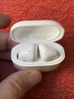 Noise Cancelling Ear Buds 3
