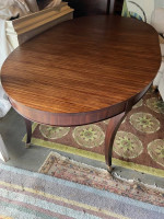 High Ethan Allen dining table with two leaves
