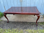Chippendale Style Flame Mahogany Extension Dining Table with Leaf.