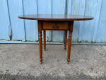 Antique Mahogany Drop Leaf Table.