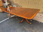Hekman Furniture Flame Mahogany Inlaid Dining Table with 2 Leaves.