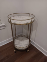 Bar cart / mobile table