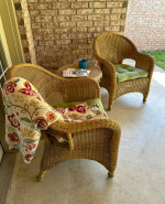 3 PC. Natural Wicker Diamond High Back Chat Set w/Round Table