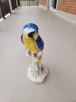 TABLE PARROT BIRD SCULPTURE