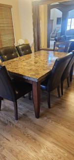 Dining table side chair